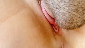 Close-up pussy Eating be proper of my stepdaddy, massive orgasm !!!
