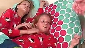 tt-Double teen POV handjob