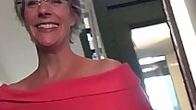 Rough Anal-sex increased by Squirting be expeditious for this cougar mom