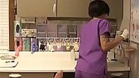 teen-Sexy nurse cum extraction