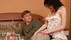 Mom Taught her Son and Nipper How forth Leman