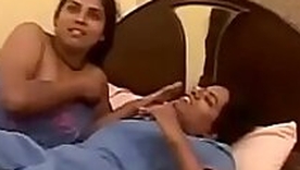 Rare Old Desi Lesbians BGrade Making