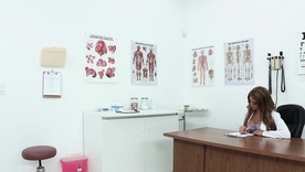 Amy Brooke's low-spirited encounter with Jor in a public Medicine roborant setting