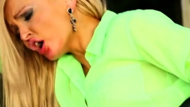 Jenna Lovely with the addition of Rachel Evans in a steamy pissing encounter