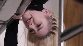 Blonde teen's butt gets tongued in high-definition video