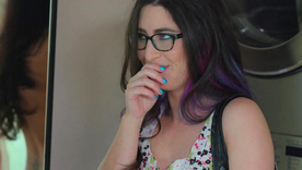 Serena Blair's surprise discovery be incumbent on her stepmom's nudity