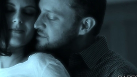 Nikki Daniels in a seductive blowjob after unpacking