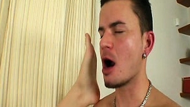 Blonde college girl gets a cumshot surcease giving a blowjob