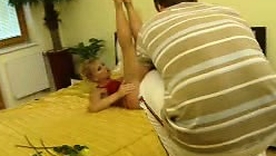 Kermis pornstar Silvia Saint pleasures herself far double dongs