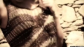 Amateur pornstar posing with big boobs