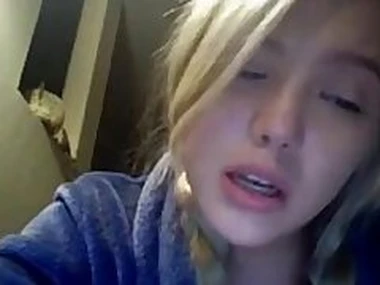 beautiful blonde teen - NeatCamscom