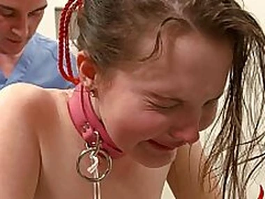 Innocent teen gets b painal done with metal shopping cart