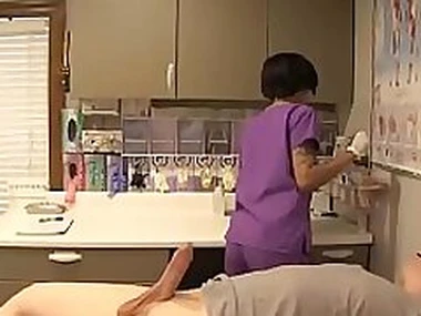 teen-Sexy nurse cum extraction