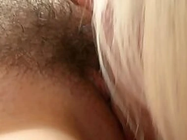 MOM Lesbian lovers eating pussy