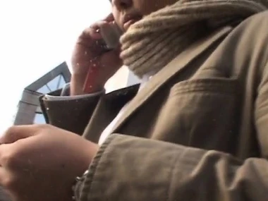 Maria Ozawa flaunts her sensual curves prevalent an alfresco simply simulate