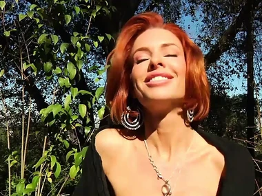 Redhead Veronica Avluv experiences sensitive action in brazen definition