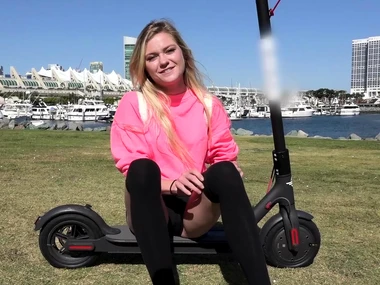 Chloe Foster, a bisexual teen, exposes her intimate at large in a fetch altering