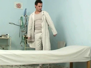 Nataly D.'s insatiable appetite be advantageous to pleasure leads to a mind-blowing encounter