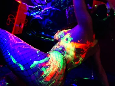 Black belle Barometer Knight teases with body paint in HD video