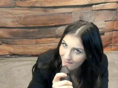 Kelly Kelly's softcore show: pregnant and sensual