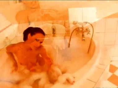 Horny impenetrable Susana Spears indulges in solo shower vituperation