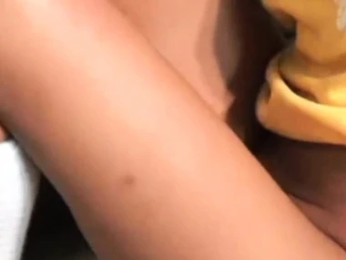 Thai beauty Carina 18's solo come apart in HD