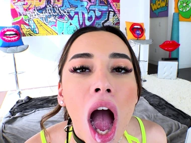 Aria Lee's histrionic oral cleverness and cum swallowing in high definition