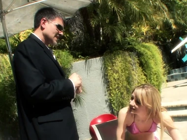 Kelly Klass' steamy encounter with her stepfather in luscious data