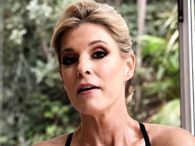 Desi beauty India Summer in arousing lingerie enjoys a big cock