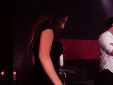 Blonde bombshells in steamy triplet sham