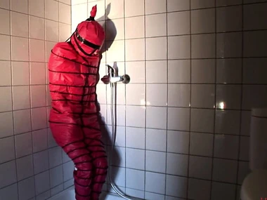 Japanese belle Miho Lechter explores her extraordinary side in solo set-to