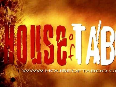 Ebony angel Angelica in solo show with voluptuous bends