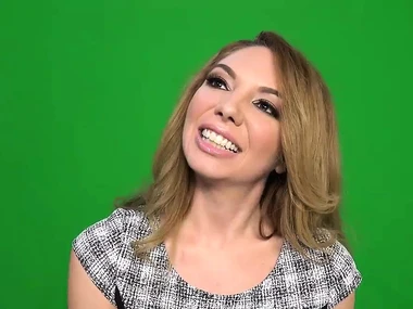 Kiki Daire's playful antics in the shower - making adult entertainment fun