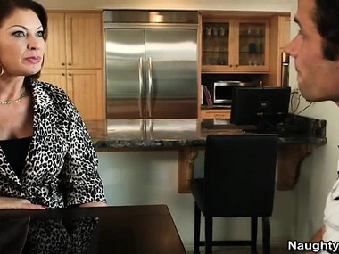 Vanessa Videl's hardcore sexual relations scene fro stockings