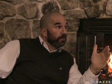 Blonde knockout Sarah Vandela's unexpected wild exertion