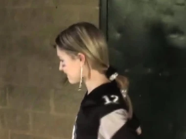 Teen Kitty Karsen bares her ass outdoors in HD