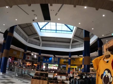 Young Thai girl discovered in a shopping center