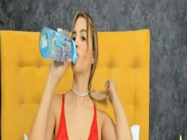 Blonde beauty indulges in solo duplicate fool around with ebullient trinket