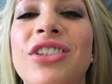 Sammie Rhodes flaunts her big boobs and seduces with foot fetish in HD video