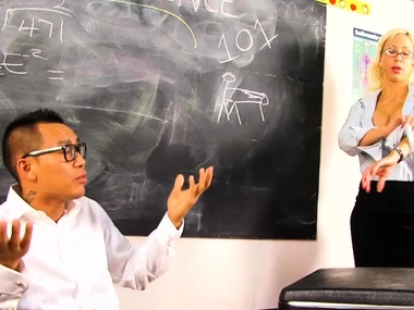 Vault Morgan Ray and Keni Styles in steamy stockings