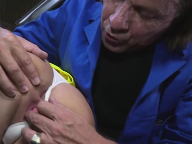 Sexy taxi-cub waitress gives a handjob after a car crash