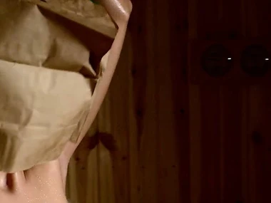 Viktoria Diamond's erotic solo performance