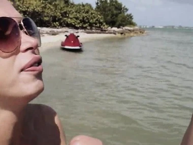 Blonde fuck up Nikki Benz gets sinful in the great minus