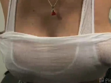 HD solo video featuring busty brunette in the shower