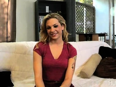 Mart bombshell Bailey Blue in critical load of shit sucking action