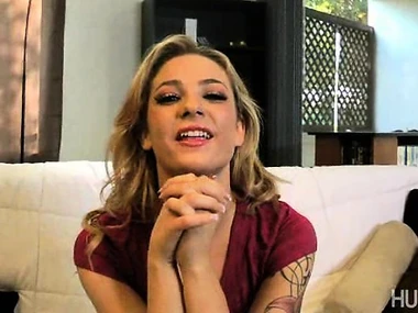 Blonde bombshell Bailey Blue in a hardcore bushwa sucking scene