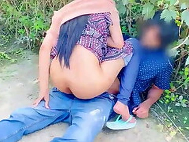 Unmitigatedly Risky Public Fuck With Unmitigatedly Dim-witted Girl - Ashavindi