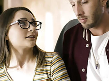 Virgin college teen Aften Opal fucked for make an issue of tricky age