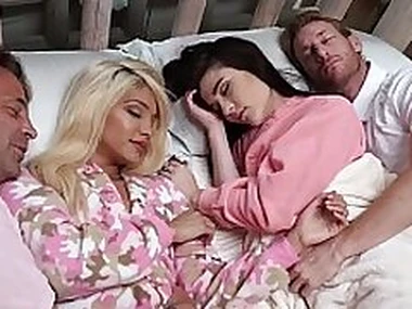 DaughterSwap - Daughters Elizabeth Jenna Fucked During Sleepover