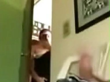 Dick brainy to real aunt